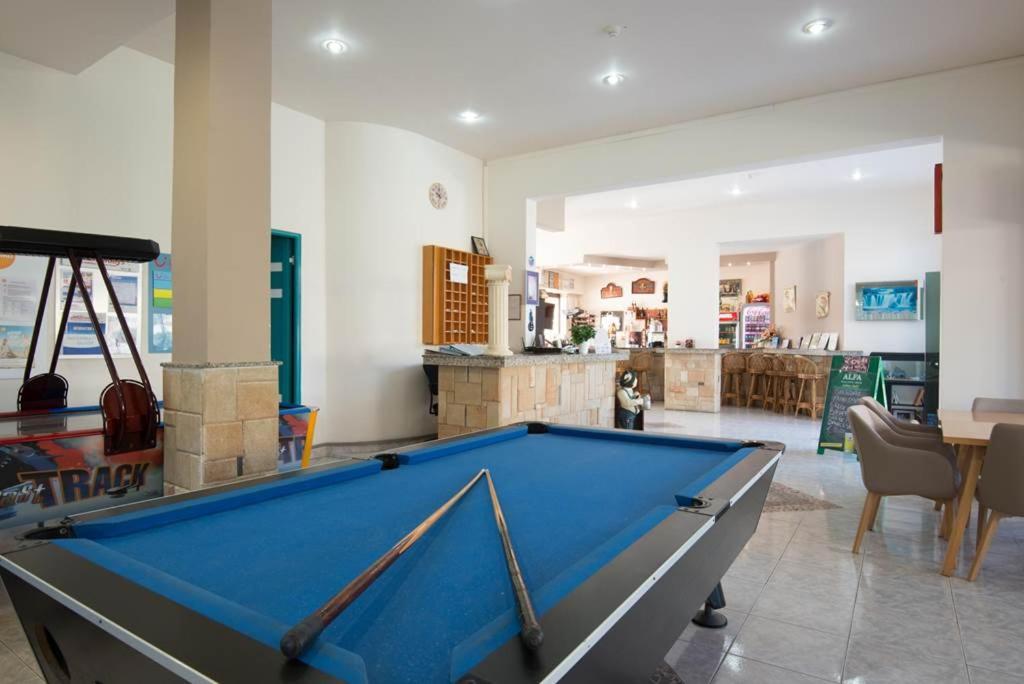 Barbie Hotel Apartments Ialysos  Dış mekan fotoğraf