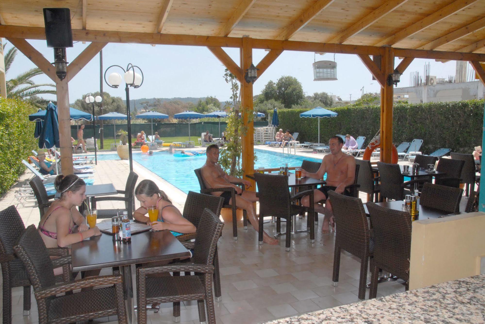 Barbie Hotel Apartments Ialysos  Dış mekan fotoğraf